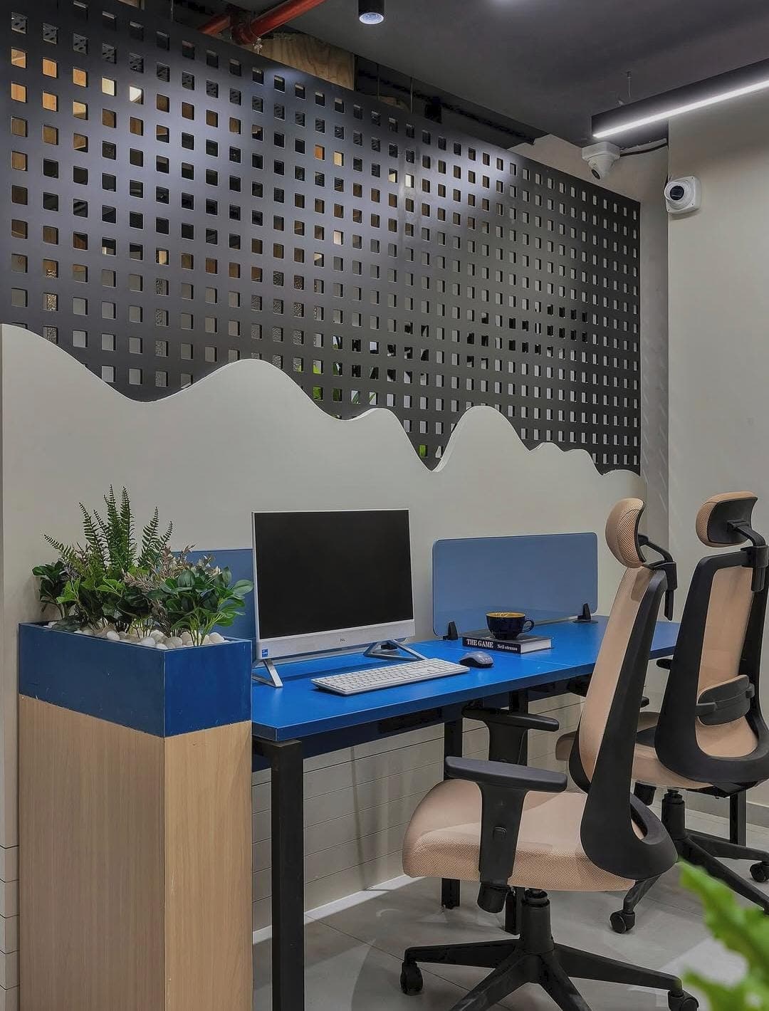 Perforated Workstation Bay